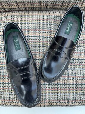 Bass Black Leather Penny Loafers with Green Insole Accent